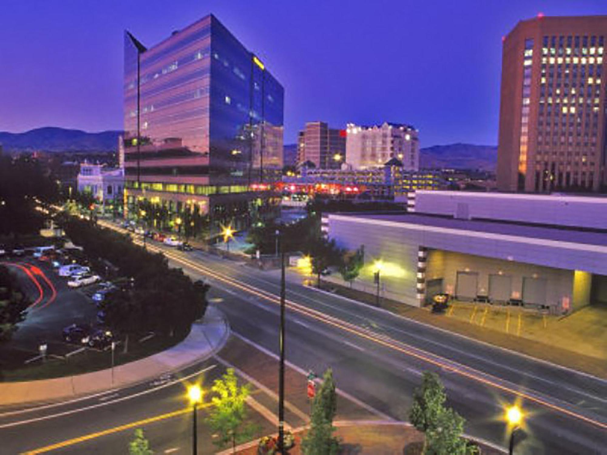 Holiday Inn Express Boise Downtown By Ihg Экстерьер фото
